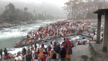 उत्तरगया धाममा पुसे औंसी श्राद्ध गर्नेहरूको भीड