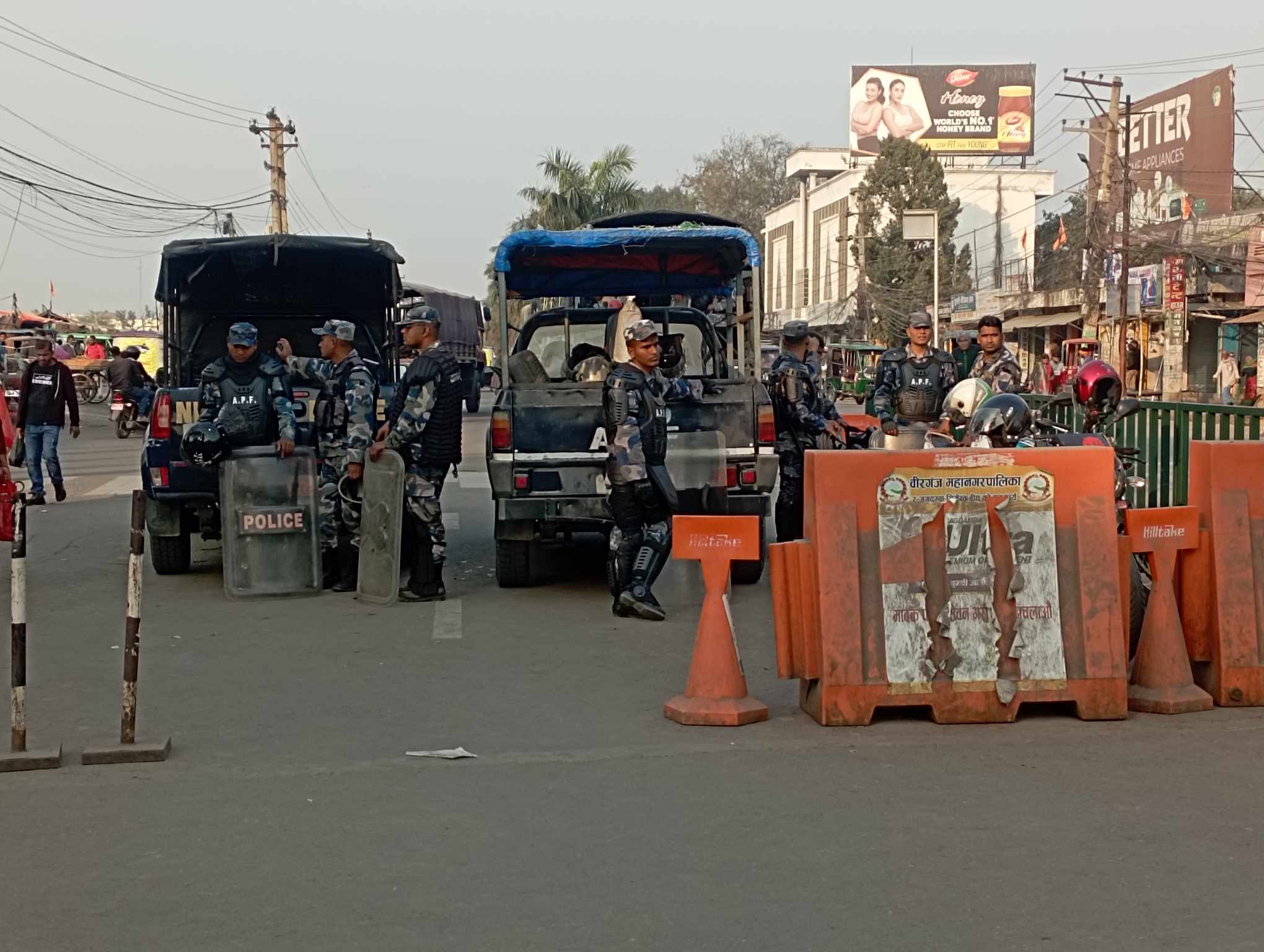 वीरगन्जमा लगाइएको कर्फ्यु आज तेस्रो दिनपनि जारी