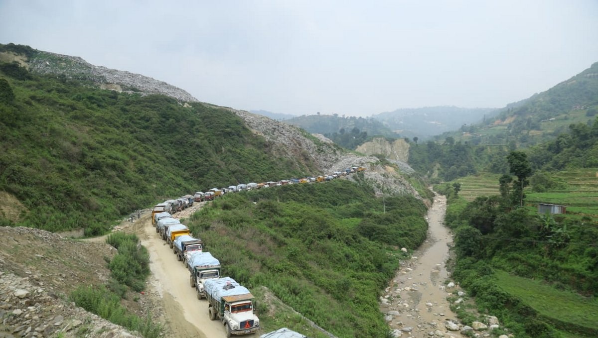 बञ्चरेडाँडा ल्याण्डफिल्ड साइटमा उपत्यकाको फोहरमैला लैजान नदिने स्थानीयको घोषणा